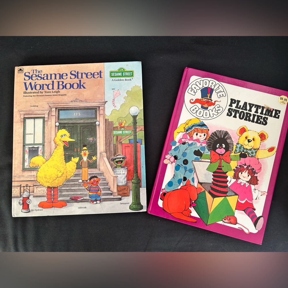VINTAGE 1970s BOOKS